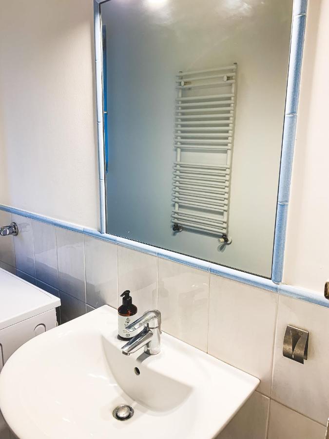 Cozy City Center Apartment بولزانو المظهر الخارجي الصورة